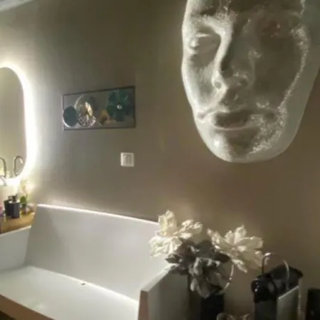 Romantique Au Coeur Du Avec Jacuzzi Et Sauna Privatif Proche De Toulouse Apartment Auterive (Haute-Garonne)